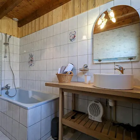 Confortable Pres De Gerardmer Avec Cheminee Et Animaux Bienvenus - Fr-1-589-195 * Rochesson